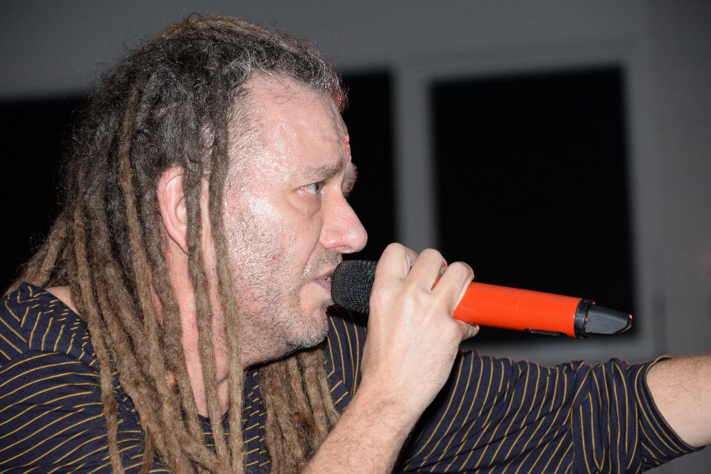 ../Images/Poppodium Noordwijk Ska en reggae 176.jpg